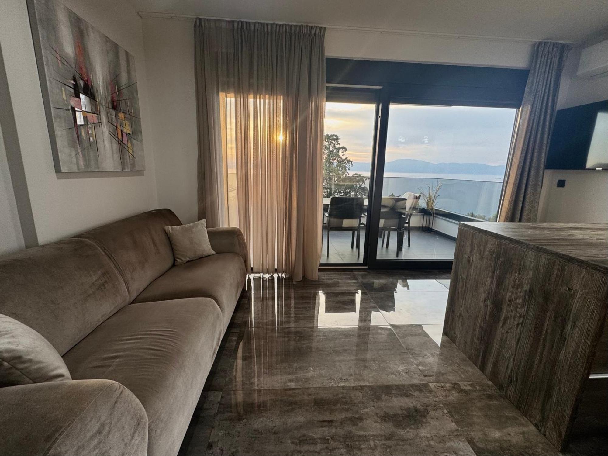 Apartament Golden Sunset Nijvice Zewnętrze zdjęcie