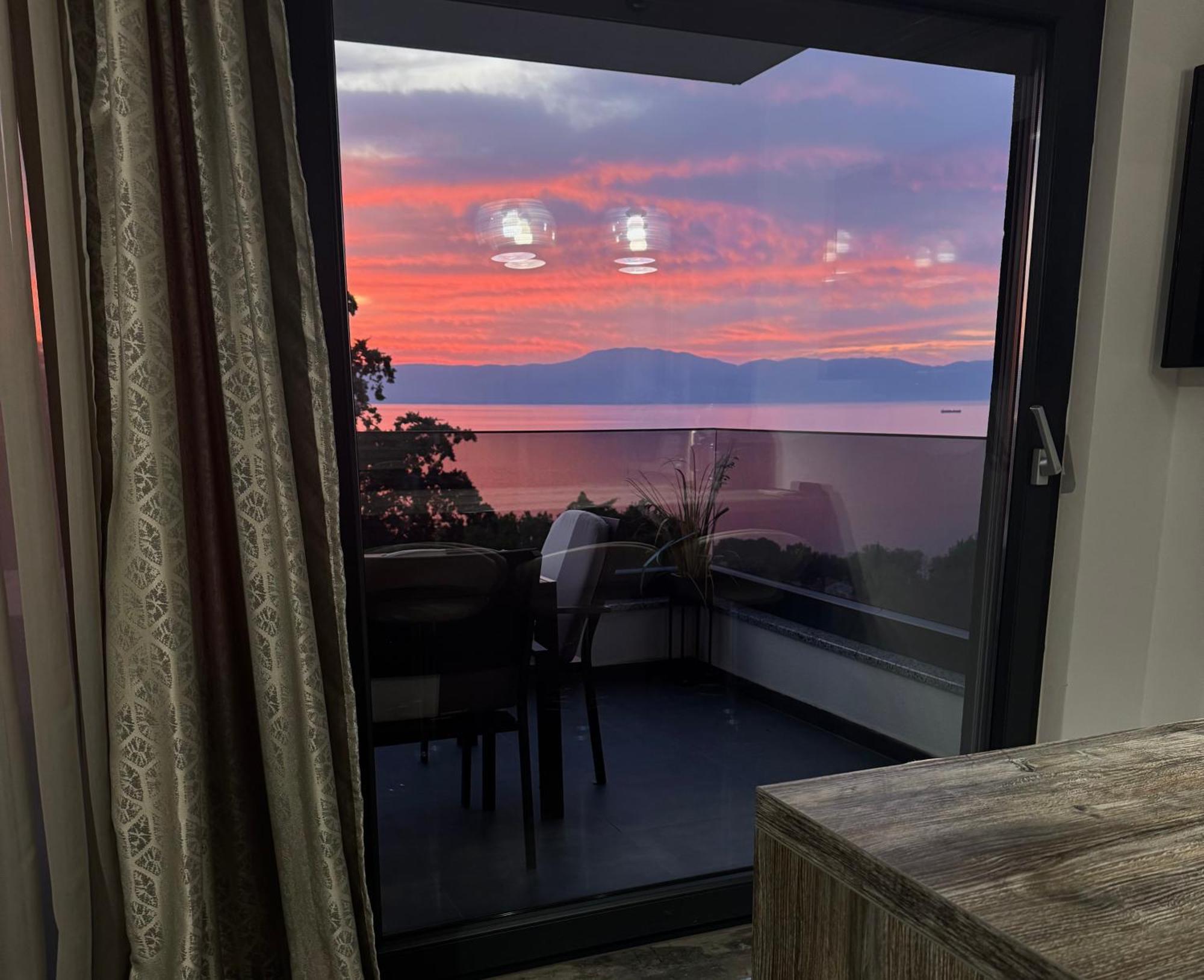 Apartament Golden Sunset Nijvice Zewnętrze zdjęcie